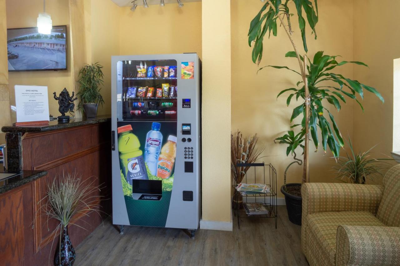Woodridge Inn And Suites マイアミ エクステリア 写真