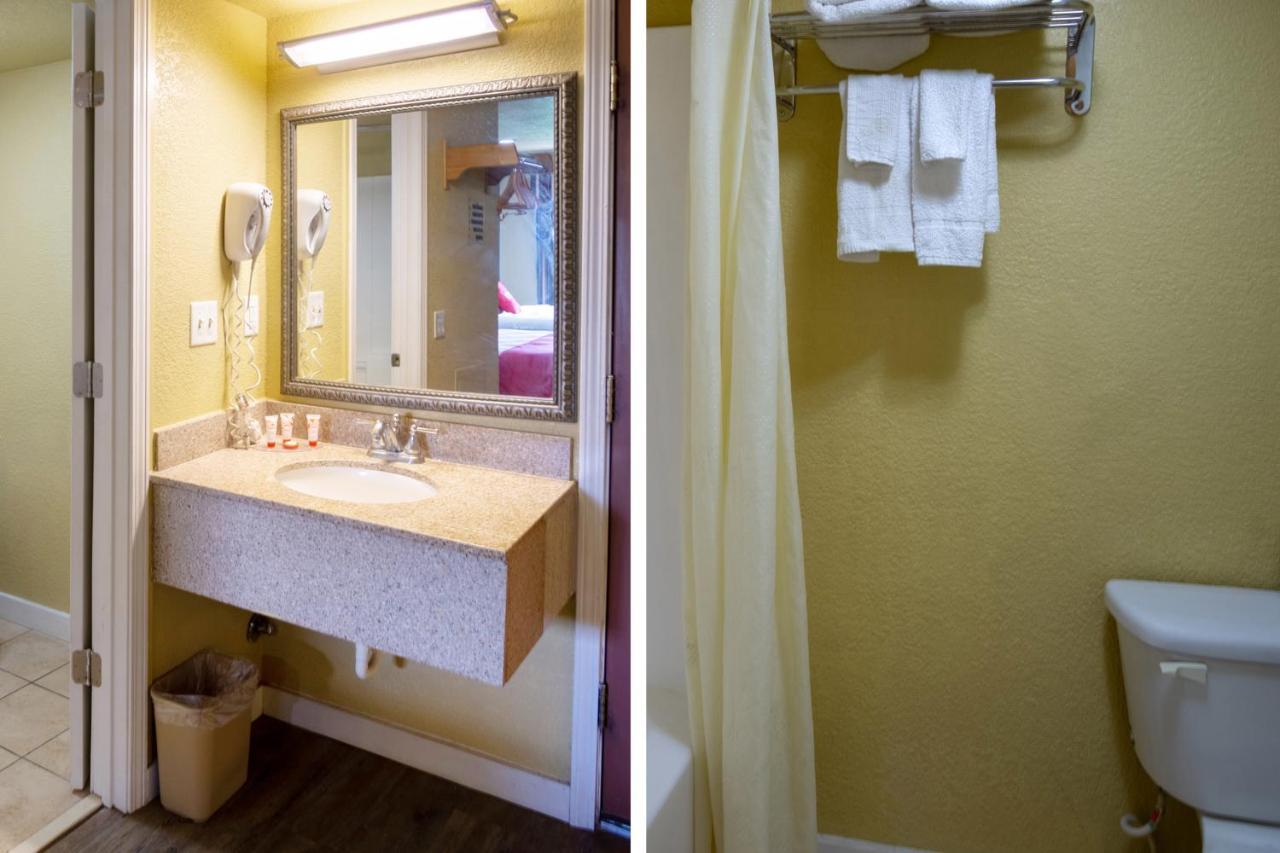 Woodridge Inn And Suites マイアミ エクステリア 写真